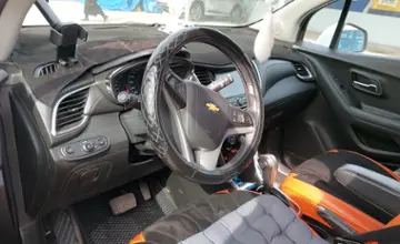 Chevrolet Trax 2018 года за 7 500 000 тг. в Шымкент фото 5