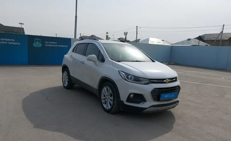Chevrolet Trax 2018 года за 7 500 000 тг. в Шымкент фото 2