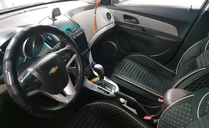 Chevrolet Cruze 2014 года за 4 300 000 тг. в Астана фото 5
