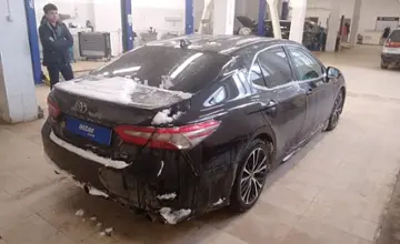 Toyota Camry 2019 года за 13 000 000 тг. в Актобе