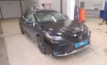 Toyota Camry 2019 года за 13 000 000 тг. в Актобе фото 3