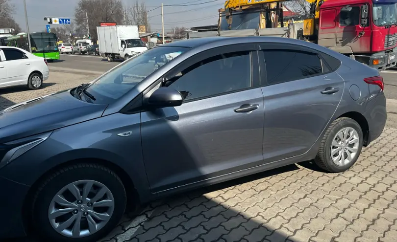 Hyundai Accent 2018 года за 7 100 000 тг. в Алматы