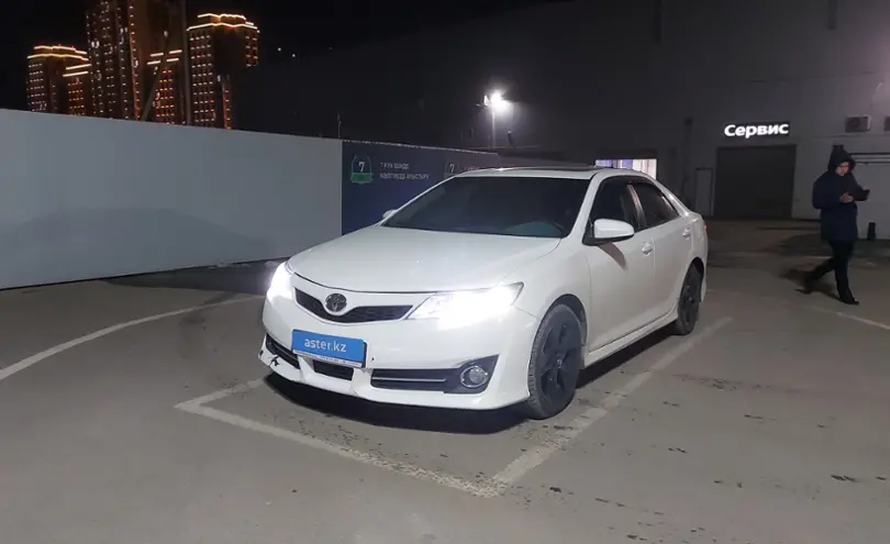 Toyota Camry 2013 года за 9 000 000 тг. в Шымкент