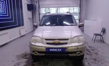 Chevrolet Niva 2012 года за 2 800 000 тг. в Павлодар фото 2