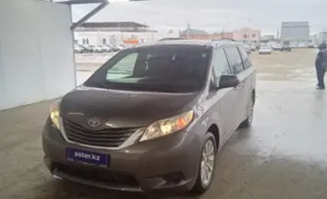 Toyota Sienna 2015 года за 14 000 000 тг. в Кызылорда фото 1