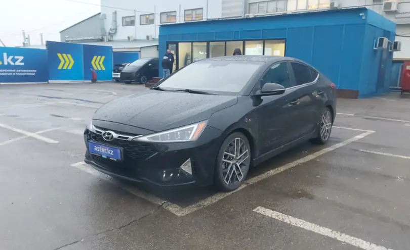 Hyundai Elantra 2019 года за 8 000 000 тг. в Алматы