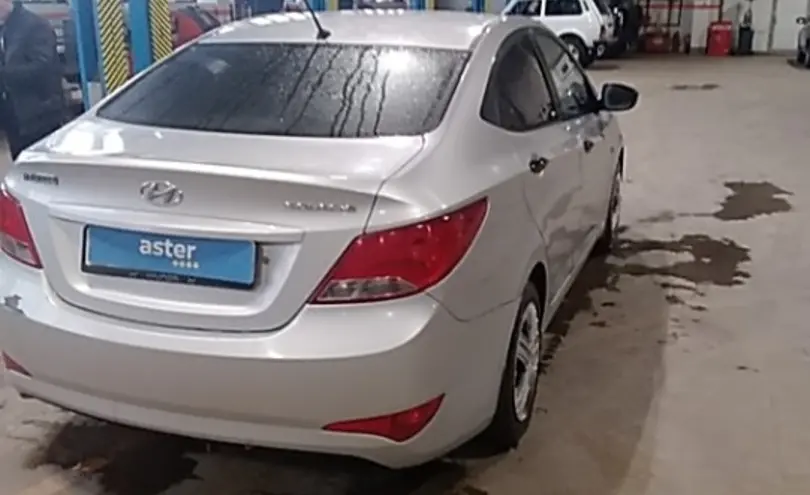 Hyundai Solaris 2015 года за 5 000 000 тг. в Караганда фото 5