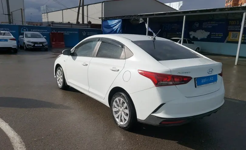 Hyundai Accent 2021 года за 8 500 000 тг. в Шымкент фото 4