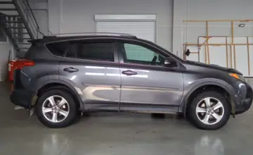Toyota RAV4 2015 года за 10 800 000 тг. в Петропавловск фото 4