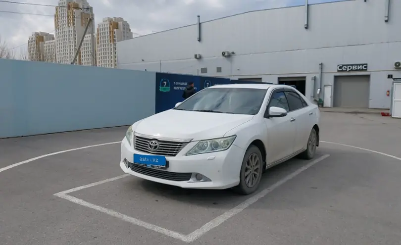 Toyota Camry 2012 года за 9 000 000 тг. в Шымкент