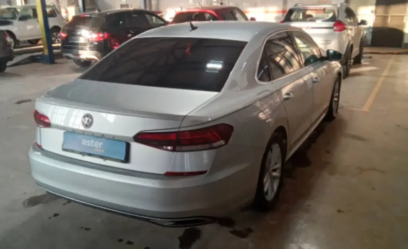 Volkswagen Passat 2019 года за 9 500 000 тг. в Караганда фото 5
