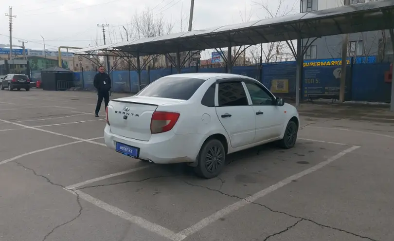 LADA (ВАЗ) Granta 2014 года за 1 700 000 тг. в Алматы фото 3