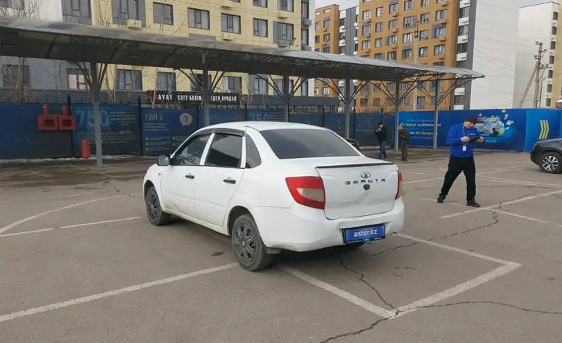 LADA (ВАЗ) Granta 2014 года за 1 700 000 тг. в Алматы фото 4