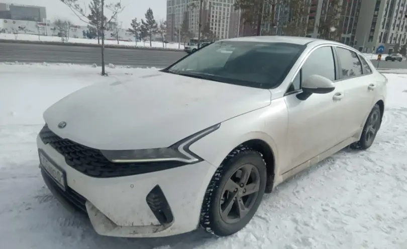 Kia K5 2021 года за 12 000 000 тг. в Астана