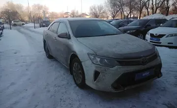 Toyota Camry 2016 года за 12 500 000 тг. в Актобе фото 3