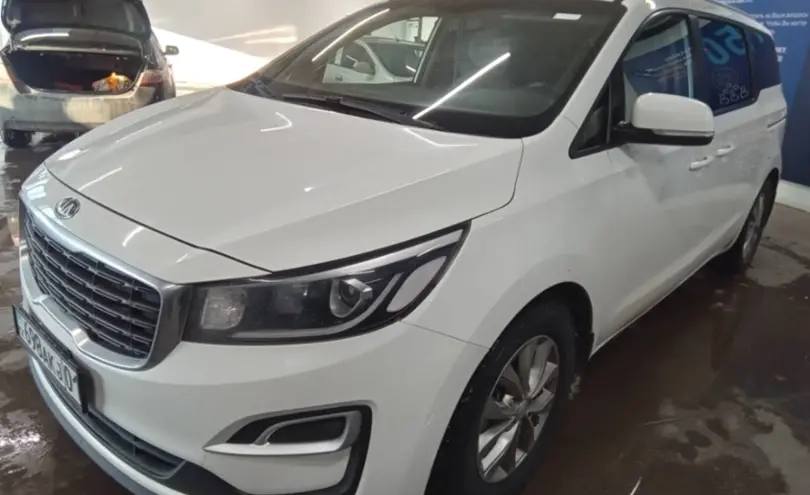 Kia Carnival 2018 года за 17 000 000 тг. в Астана