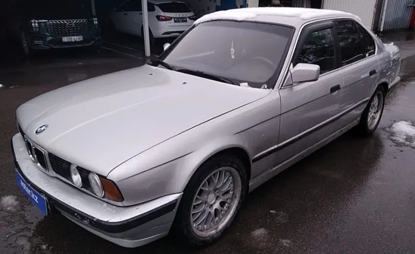 BMW 5 серии 1990 года за 2 000 000 тг. в Алматы