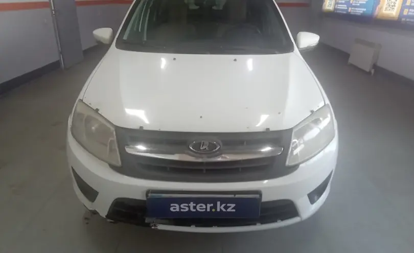 LADA (ВАЗ) Granta 2015 года за 3 000 000 тг. в Уральск фото 2