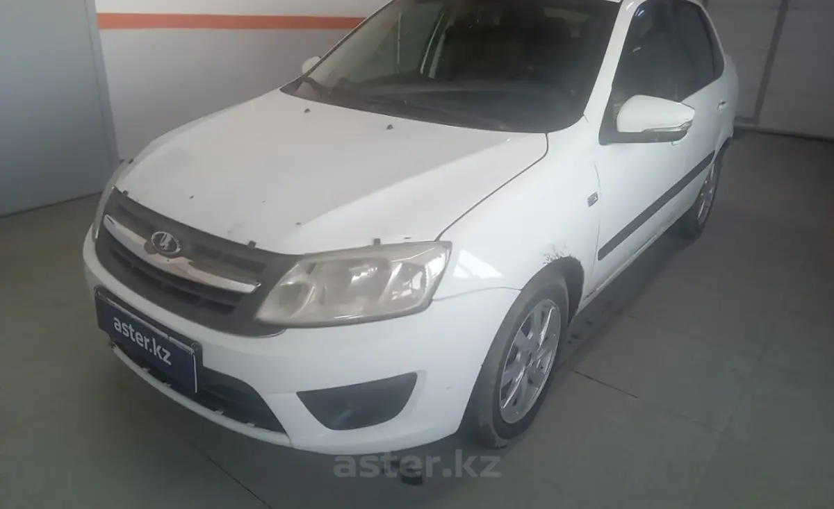 LADA (ВАЗ) Granta 2015 года за 3 000 000 тг. в Уральск