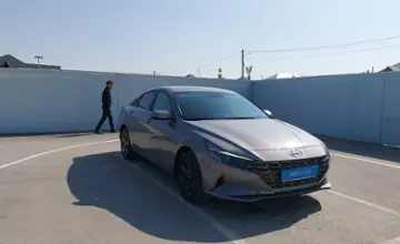 Hyundai Elantra 2022 года за 10 000 000 тг. в Шымкент фото 2