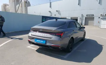 Hyundai Elantra 2022 года за 10 000 000 тг. в Шымкент фото 3