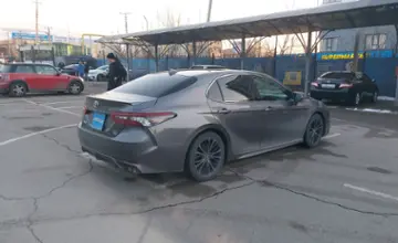 Toyota Camry 2020 года за 14 000 000 тг. в Алматы фото 3
