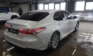 Toyota Camry 2021 года за 13 000 000 тг. в Астана фото 3