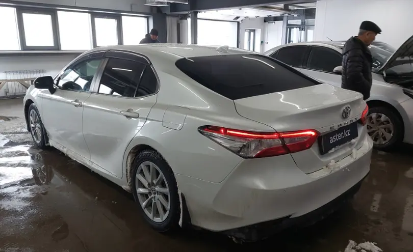Toyota Camry 2021 года за 13 000 000 тг. в Астана фото 4