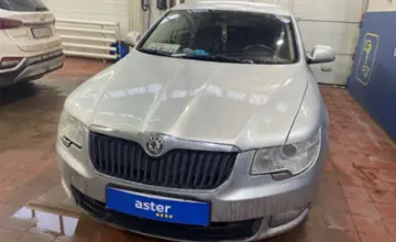 Skoda Superb 2012 года за 4 000 000 тг. в Астана фото 2