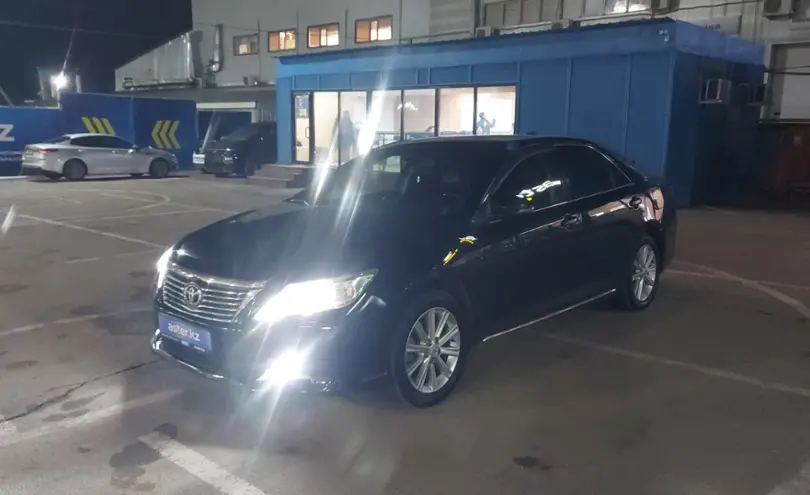 Toyota Camry 2013 года за 10 000 000 тг. в Алматы