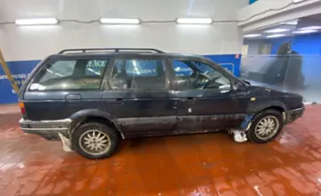 Volkswagen Passat 1990 года за 1 000 000 тг. в Астана фото 4