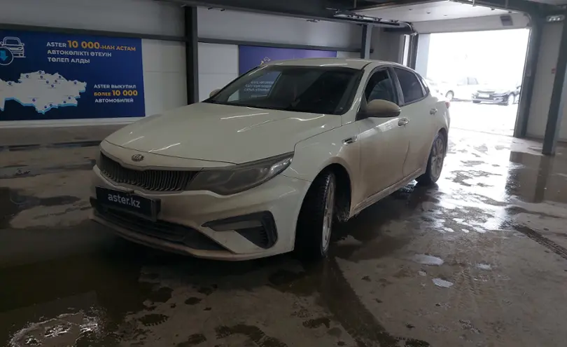 Kia Optima 2018 года за 10 000 000 тг. в Астана