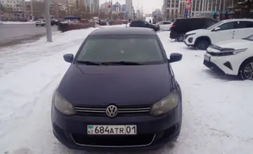 Volkswagen Polo 2015 года за 5 500 000 тг. в Астана фото 2