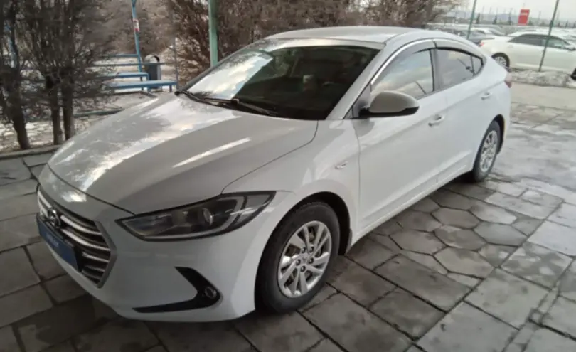 Hyundai Elantra 2018 года за 8 000 000 тг. в Талдыкорган