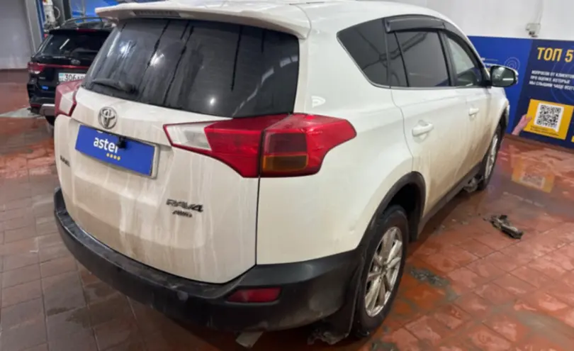 Toyota RAV4 2014 года за 10 200 000 тг. в Астана фото 5