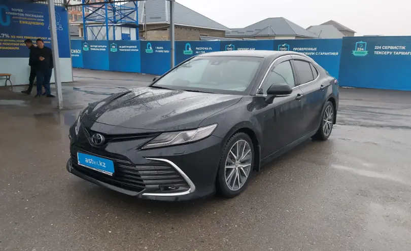 Toyota Camry 2021 года за 18 000 000 тг. в Шымкент