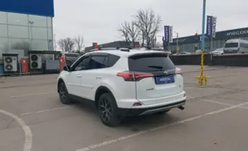Toyota RAV4 2017 года за 13 000 000 тг. в Алматы фото 4