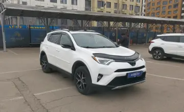 Toyota RAV4 2017 года за 13 000 000 тг. в Алматы фото 2