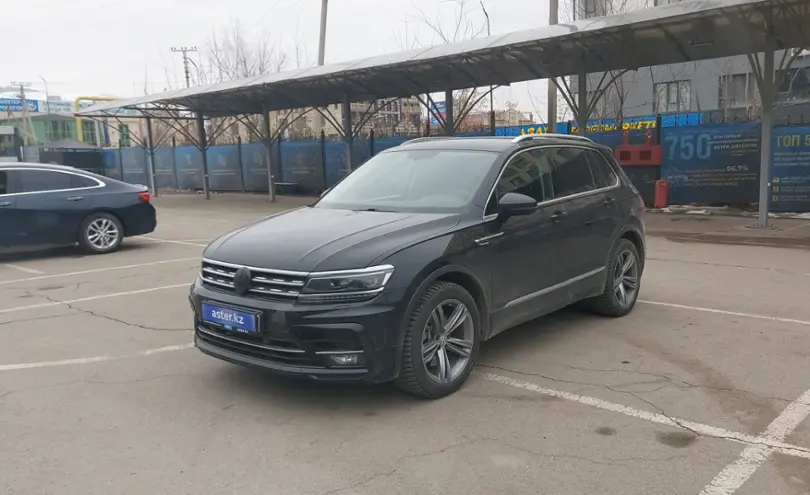 Volkswagen Tiguan 2018 года за 14 000 000 тг. в Алматы