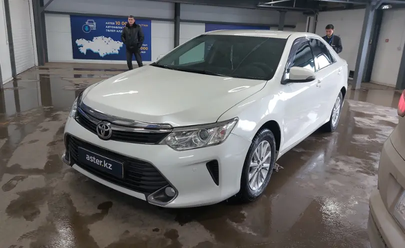 Toyota Camry 2016 года за 10 000 000 тг. в Астана