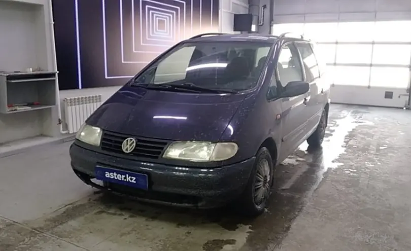 Volkswagen Sharan 1996 года за 1 800 000 тг. в Павлодар