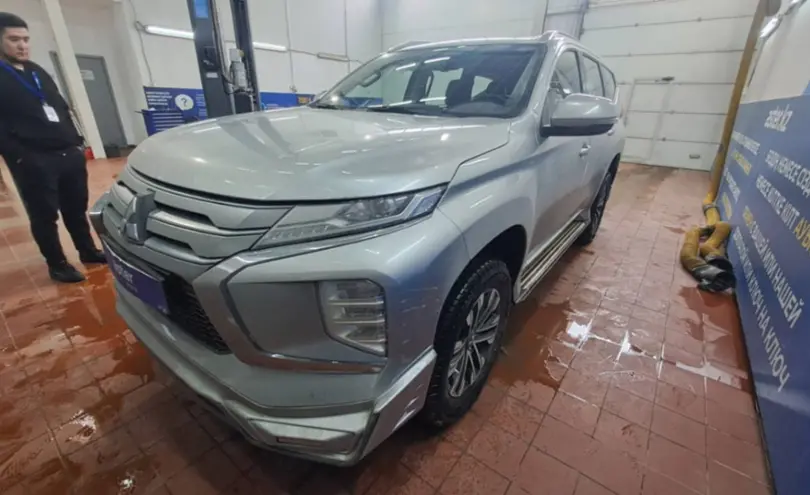 Mitsubishi Montero Sport 2023 года за 23 000 000 тг. в Астана