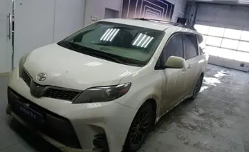 Toyota Sienna 2016 года за 16 500 000 тг. в Павлодар фото 1
