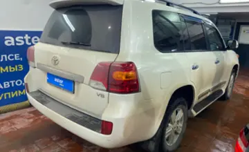 Toyota Land Cruiser 2014 года за 25 000 000 тг. в Астана