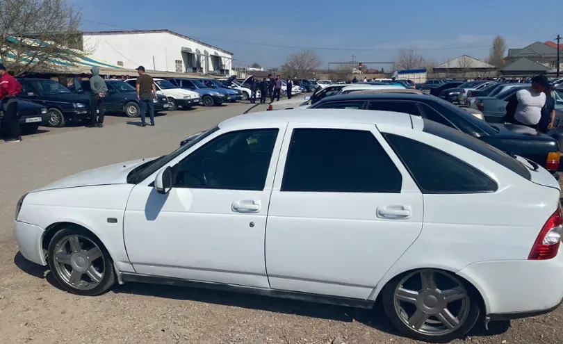 LADA (ВАЗ) Priora 2013 года за 3 000 000 тг. в Шымкент