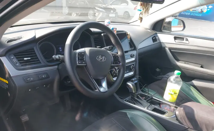 Hyundai Sonata 2017 года за 8 000 000 тг. в Алматы фото 5