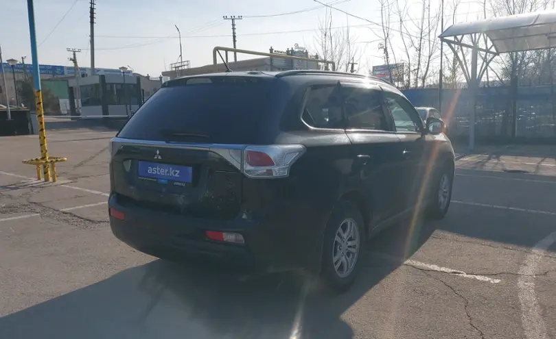 Mitsubishi Outlander 2013 года за 7 200 000 тг. в Алматы фото 3