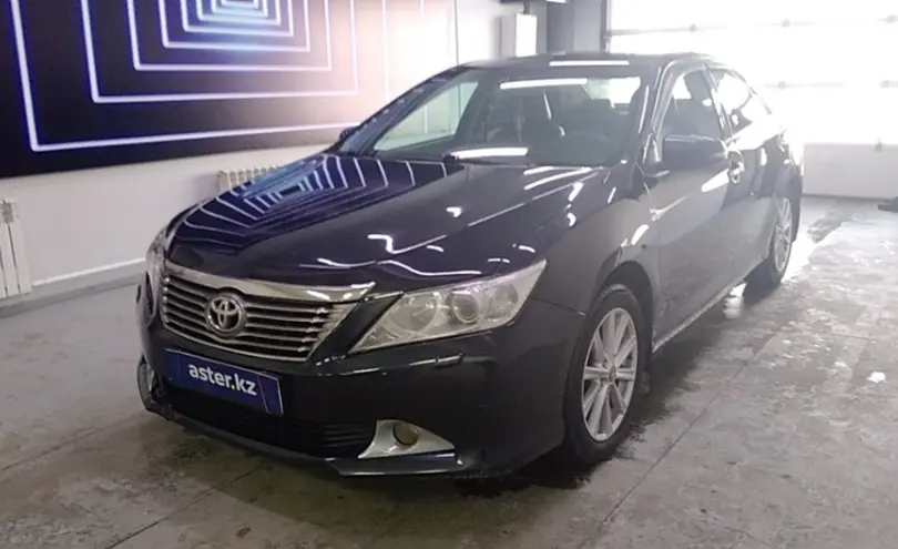 Toyota Camry 2013 года за 9 000 000 тг. в Павлодар