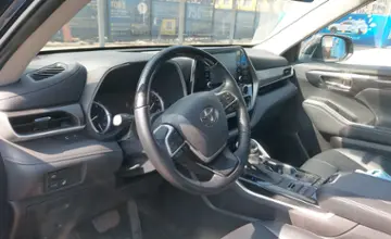Toyota Highlander 2022 года за 24 000 000 тг. в Алматы фото 5