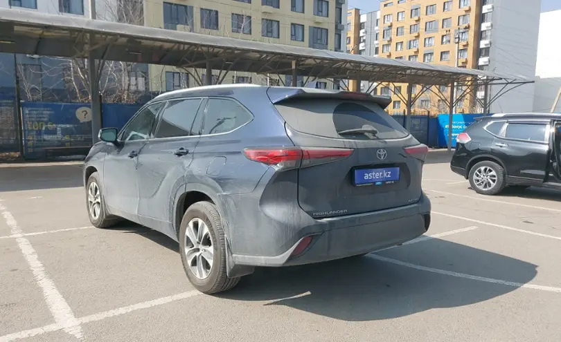 Toyota Highlander 2022 года за 24 000 000 тг. в Алматы фото 4